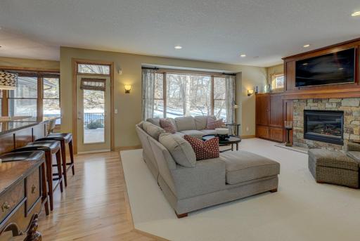 22 N Oaks Road, Saint Paul, MN 55127