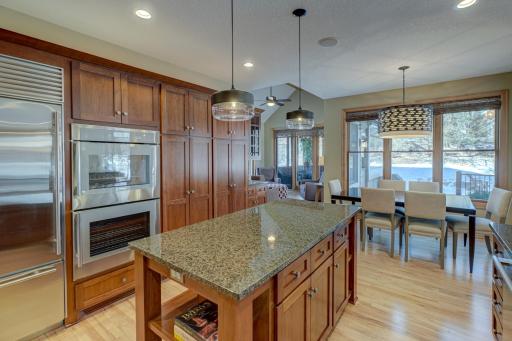 22 N Oaks Road, Saint Paul, MN 55127