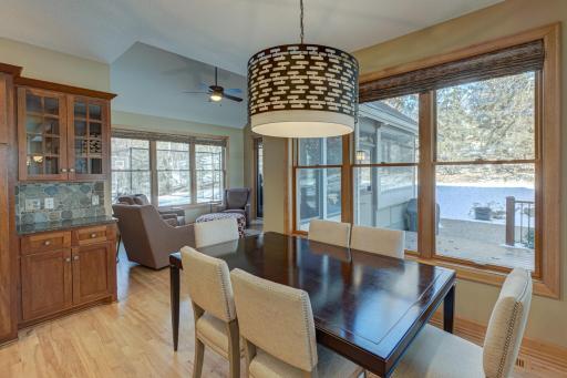 22 N Oaks Road, Saint Paul, MN 55127