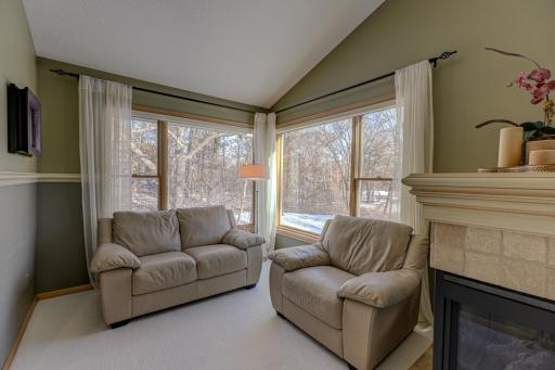 22 N Oaks Road, Saint Paul, MN 55127