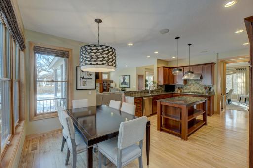 22 N Oaks Road, Saint Paul, MN 55127