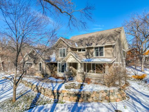 22 N Oaks Road, Saint Paul, MN 55127