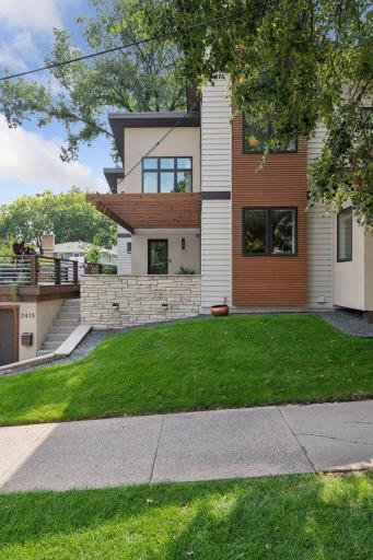 Clean lines and artistic expression from outside in