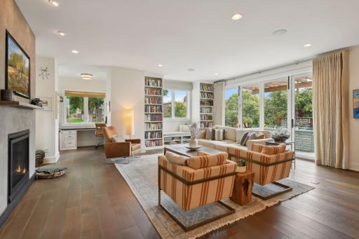 Airy and fresh, lake facing living room wall