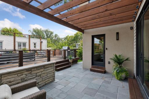 2415 W 42nd Street, Minneapolis, MN 55410