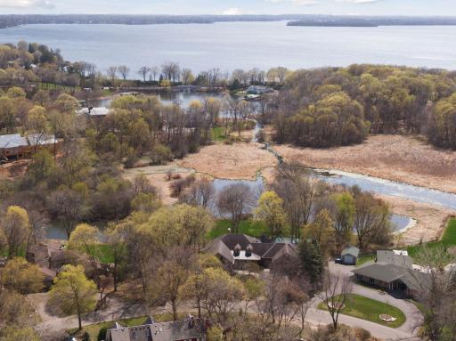 450 Peavey Lane, Wayzata, MN 55391