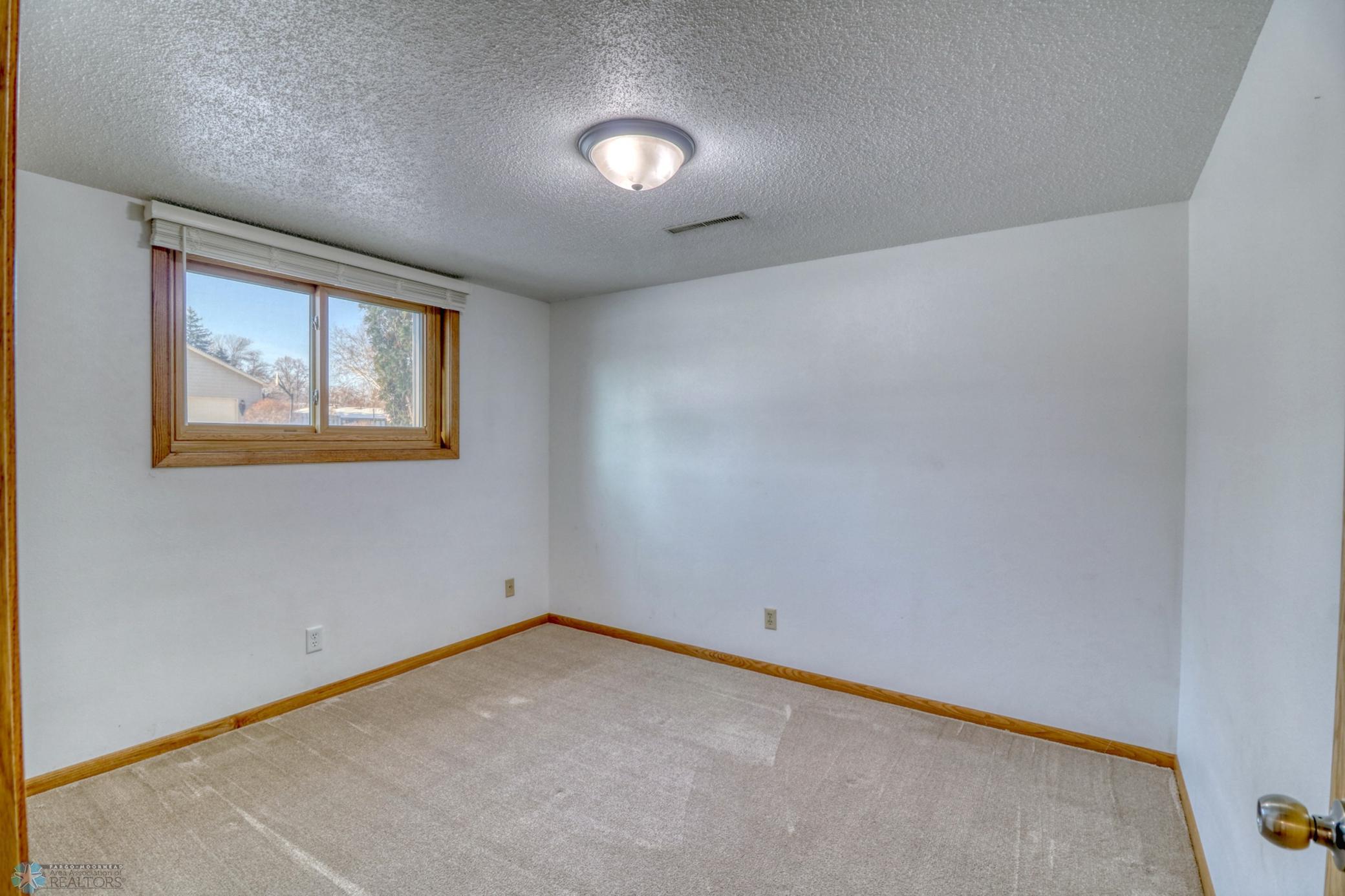 Basement Bedroom1_1.jpg