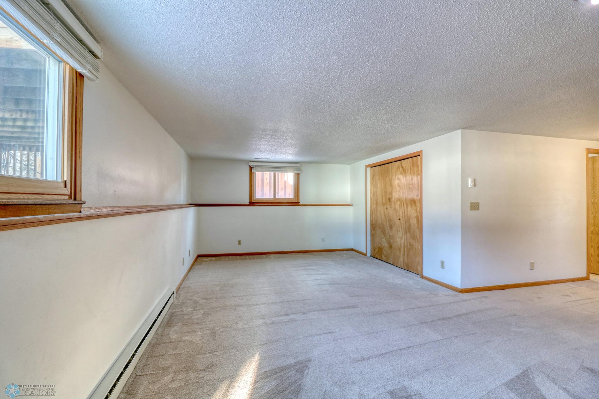 Basement1_6.jpg