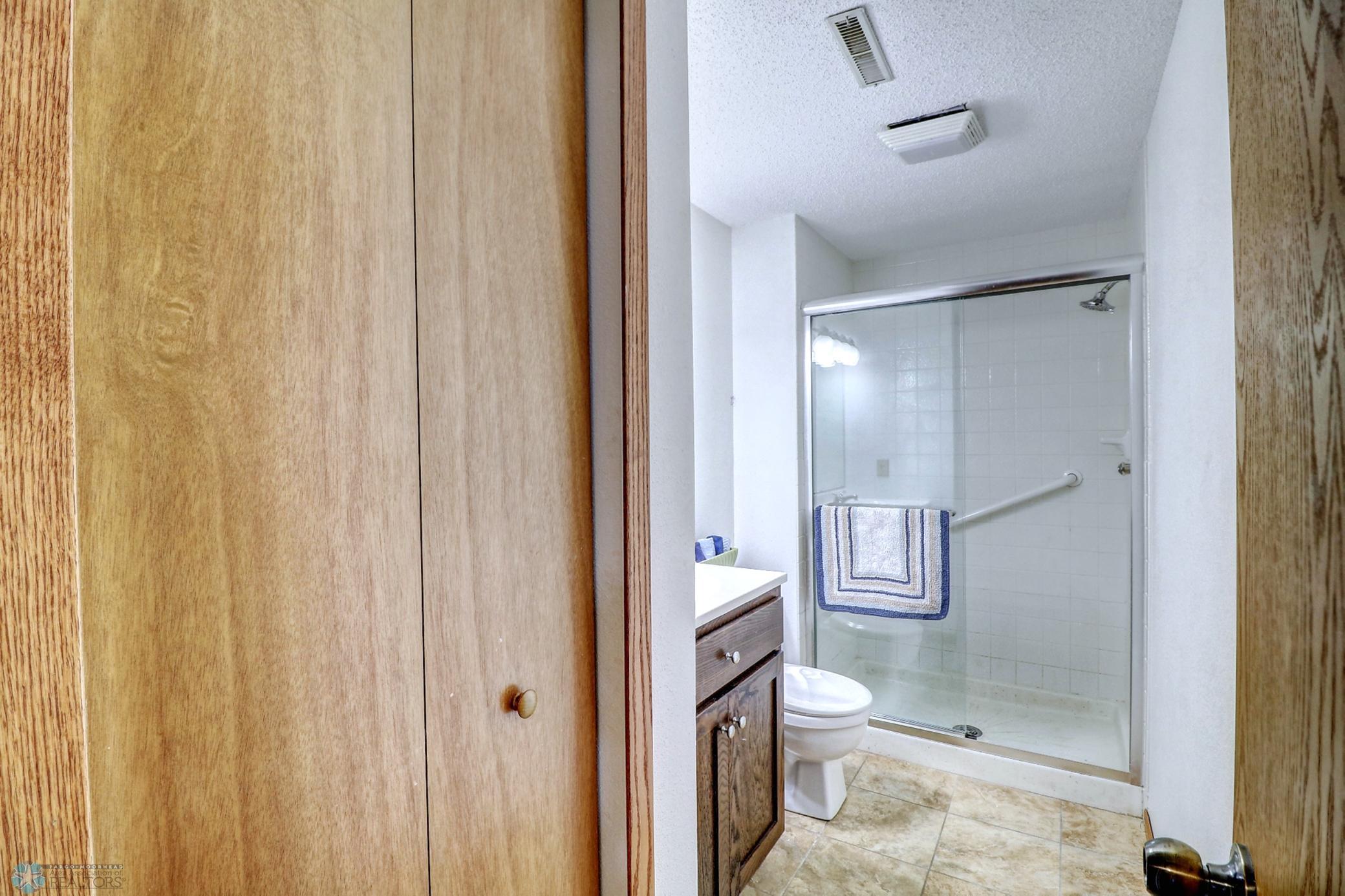 Basement Bathroom1_1.jpg