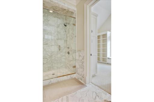 5008 Oak Bend Lane, Edina, MN 55436