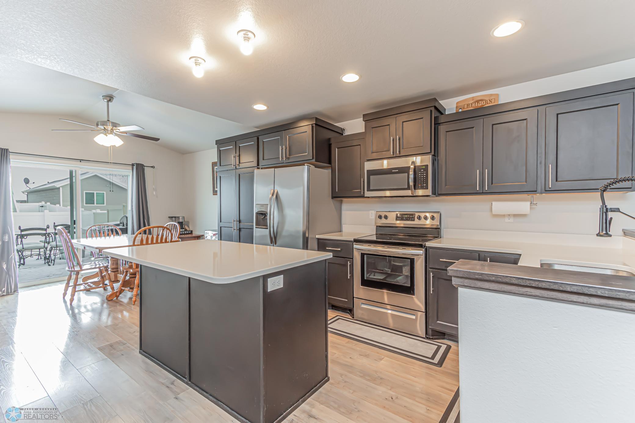 6830 17th St S, Fargo, ND 58104-16.jpg