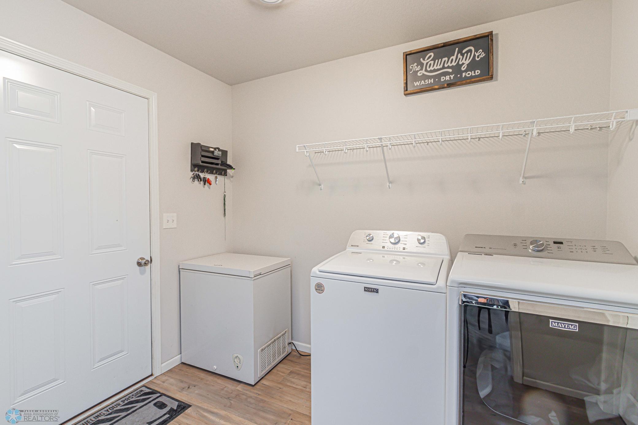6830 17th St S, Fargo, ND 58104-14.jpg