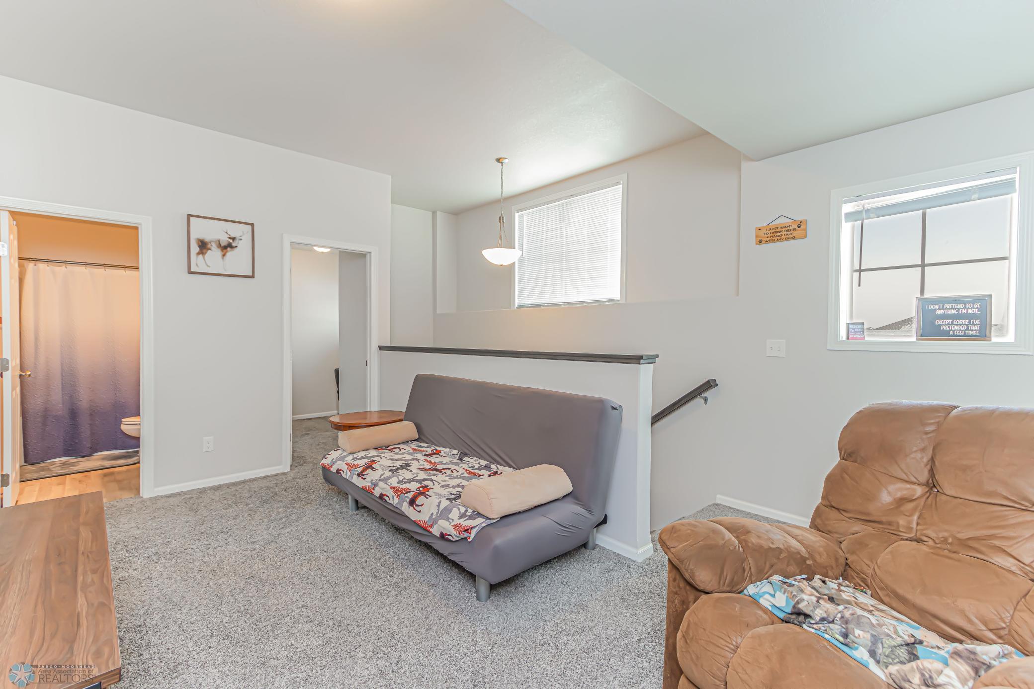 6830 17th St S, Fargo, ND 58104-4.jpg