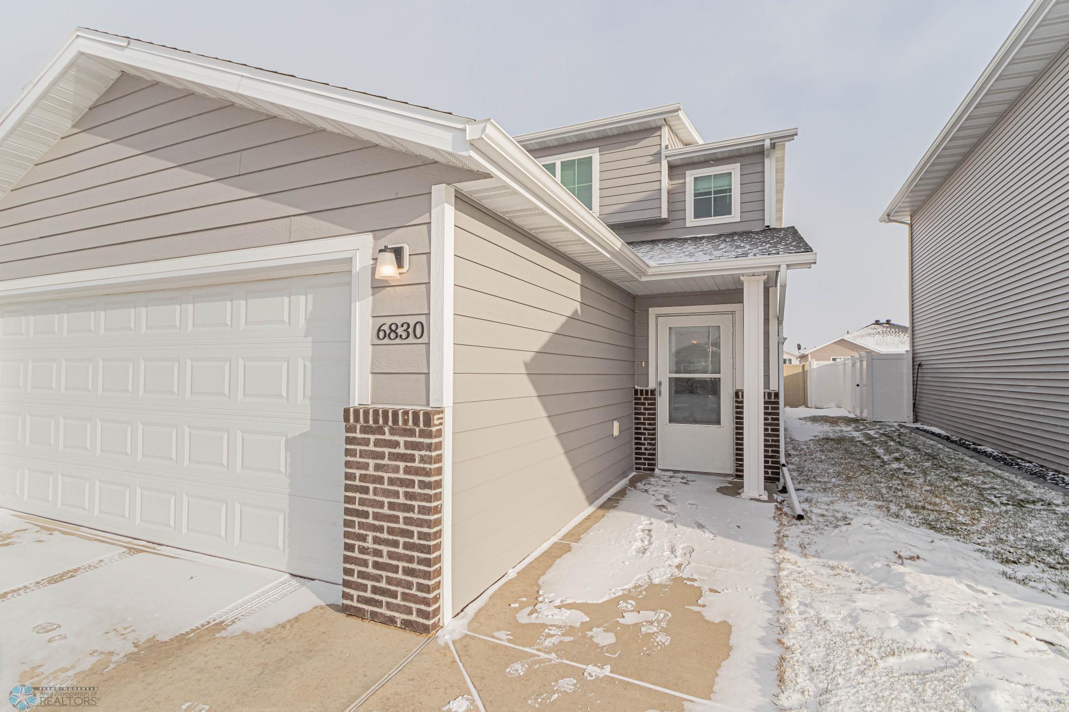 6830 17th St S, Fargo, ND 58104-33.jpg
