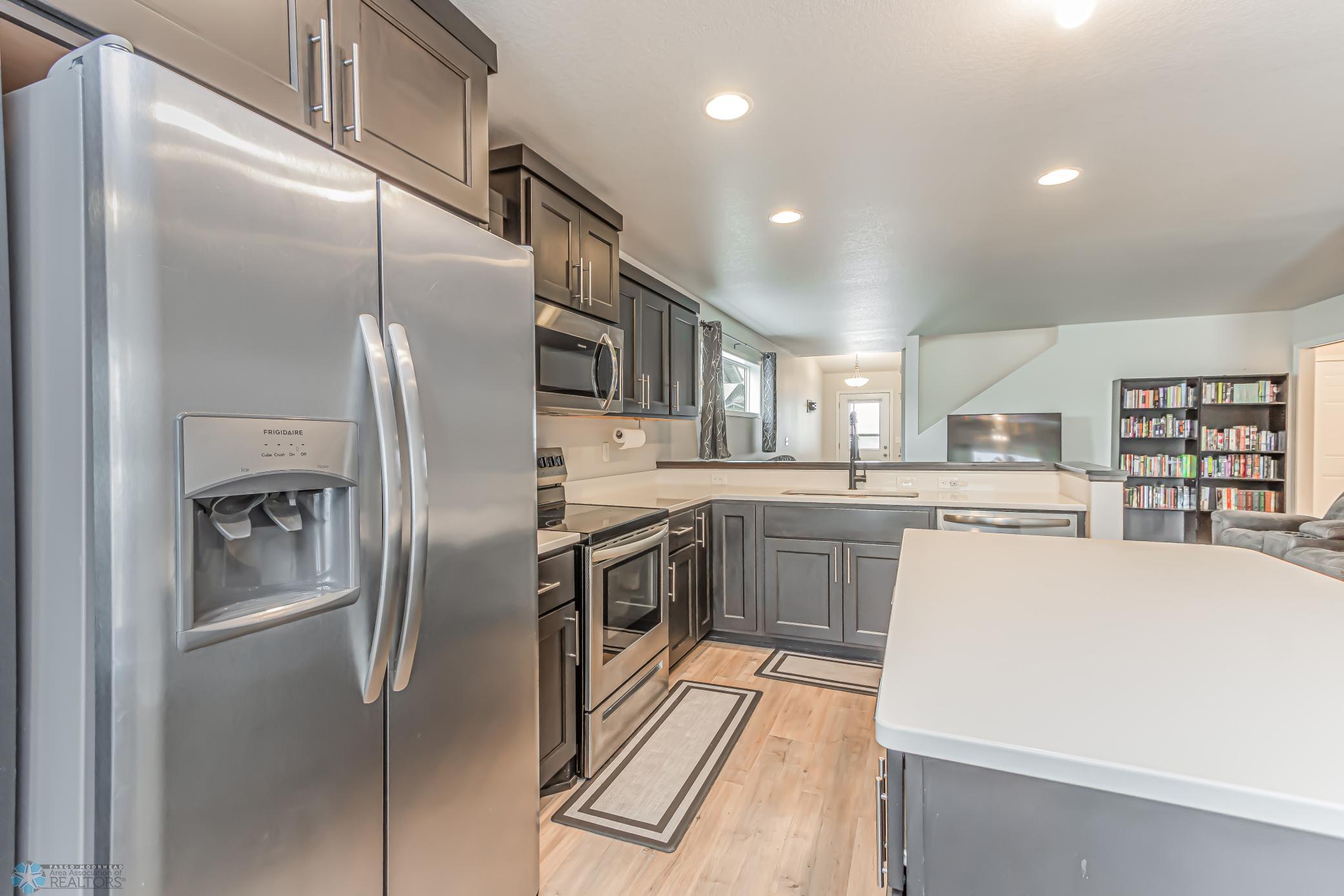 6830 17th St S, Fargo, ND 58104-18.jpg