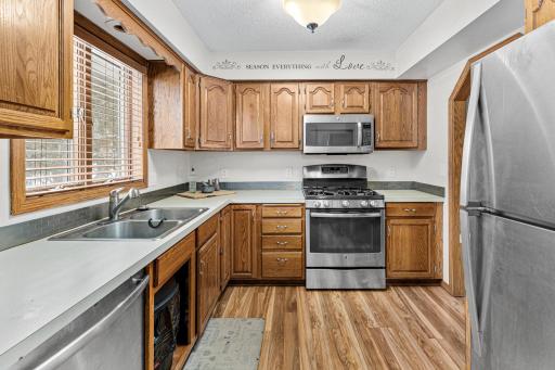 7670 Barbara Court, Inver Grove Heights, MN 55077