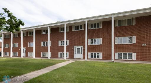 813 6th Avenue N, C16, Fargo, ND 58102