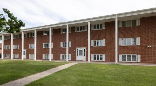 813 N 6th Avenue N, C16, Fargo, ND 58102