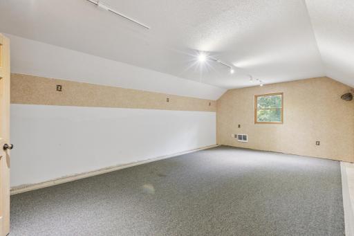 9104 Rachel Shores SW, Farwell, MN 56327