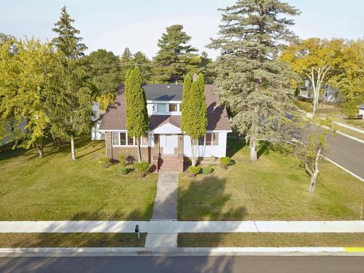 402 4th Street SE, Little Falls, MN 56345