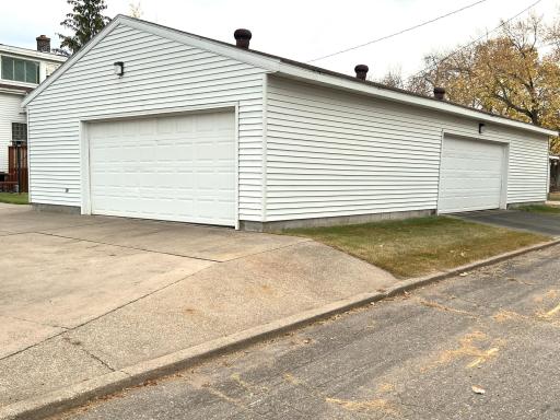402 4th Street SE, Little Falls, MN 56345