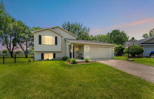 755 Kirche Hill Drive, Carver, MN 55315