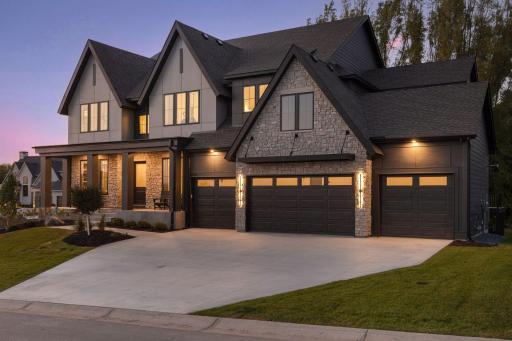 Picture of Model Home Not All Options Shown May Be The Same