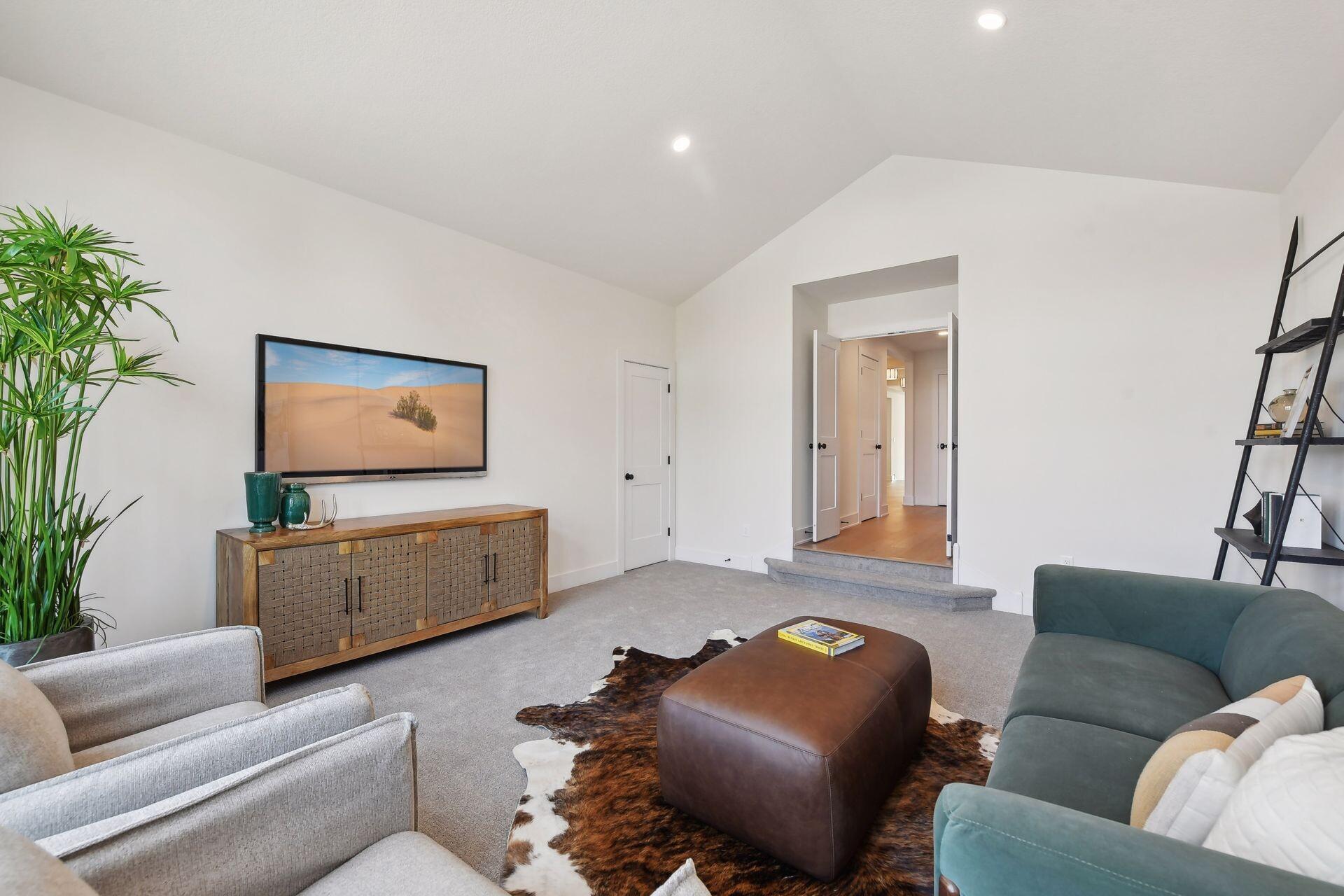 Picture of Model Home Not All Options Shown May Be The Same