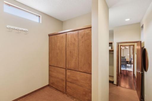 3817 Cedar Lake Place, Minneapolis, MN 55416