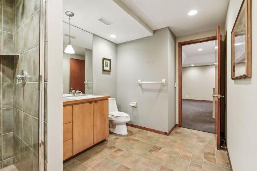 3817 Cedar Lake Place, Minneapolis, MN 55416