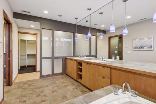3817 Cedar Lake Place, Minneapolis, MN 55416