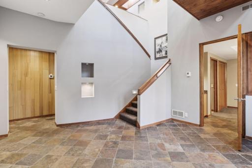 3817 Cedar Lake Place, Minneapolis, MN 55416