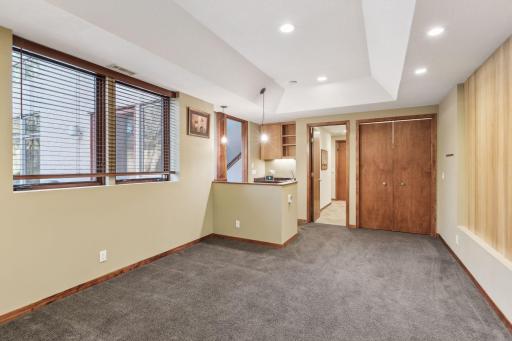 3817 Cedar Lake Place, Minneapolis, MN 55416