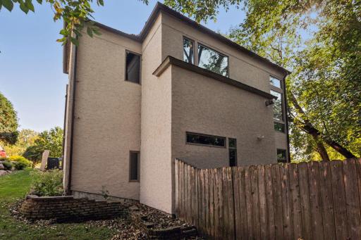 3817 Cedar Lake Place, Minneapolis, MN 55416