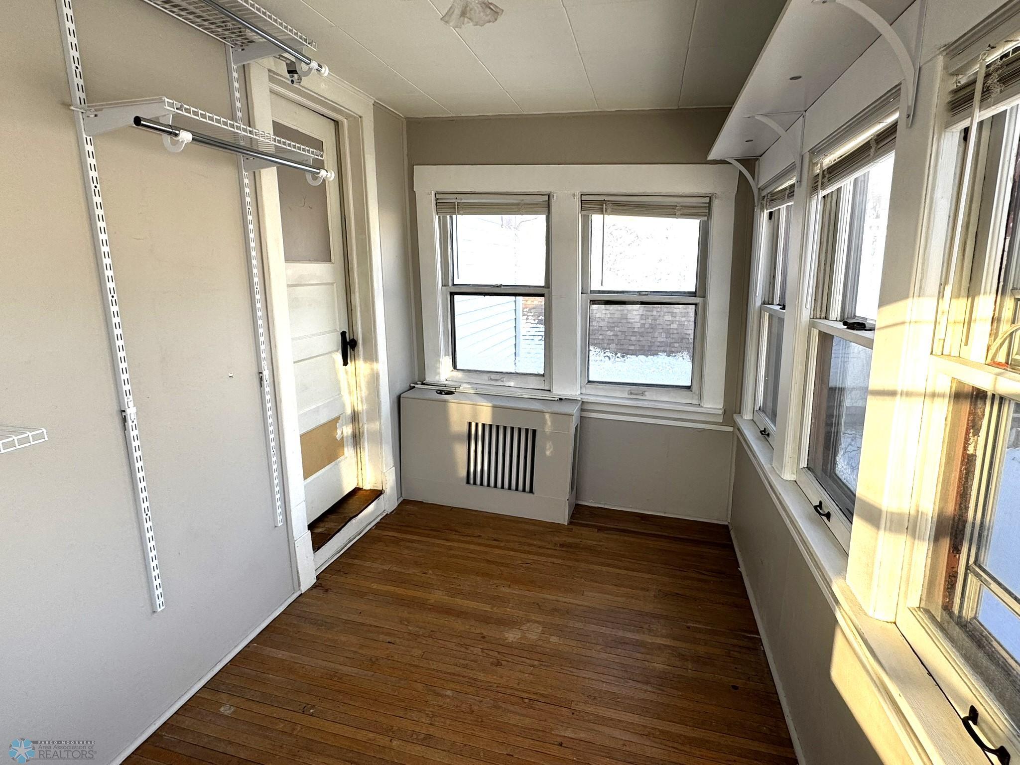 2nd Floor Porch Room