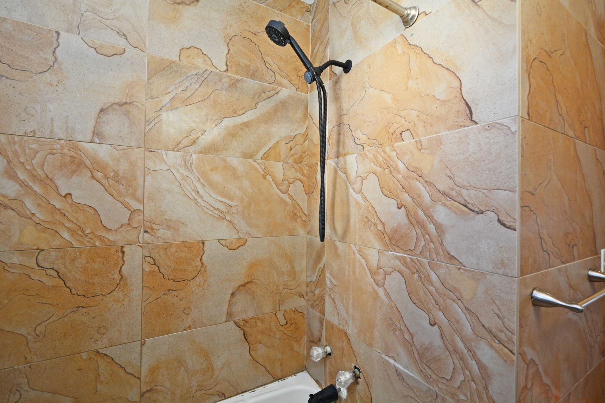 5036 Ewing Ave No 21.jpg