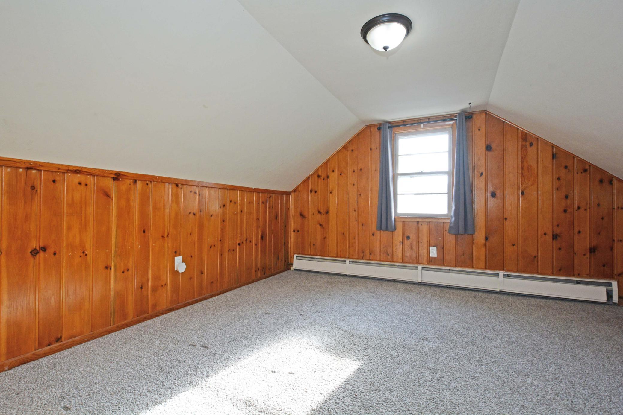 5036 Ewing Ave No 22.jpg