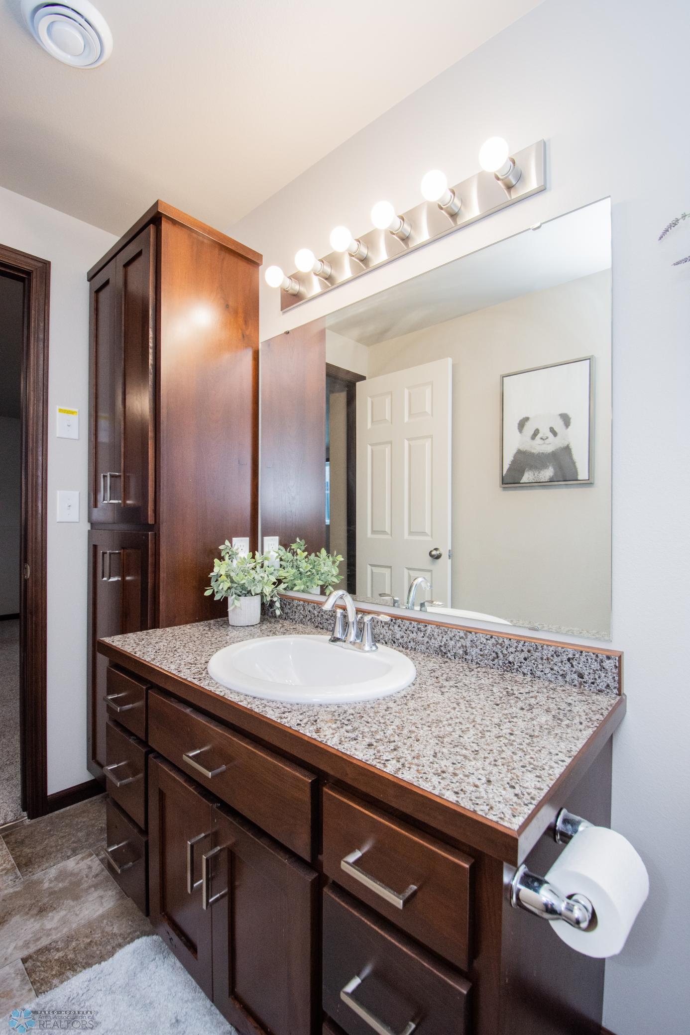 3rd lower 3/4 bath & storage