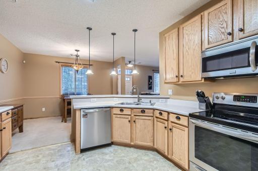 30 River Woods Drive W, Saint Paul Park, MN 55071