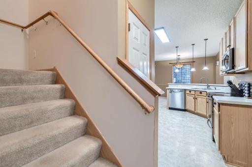 30 River Woods Drive W, Saint Paul Park, MN 55071