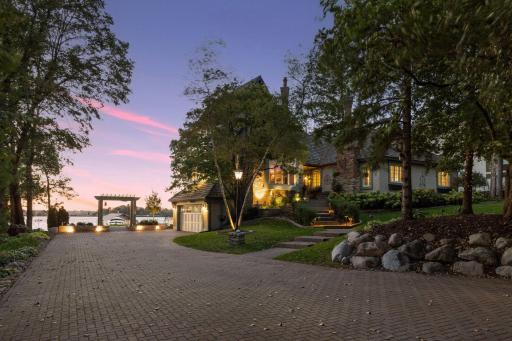 Level Paver Driveway