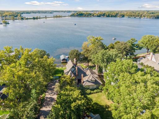 West facing lot - walkable to Wayzata