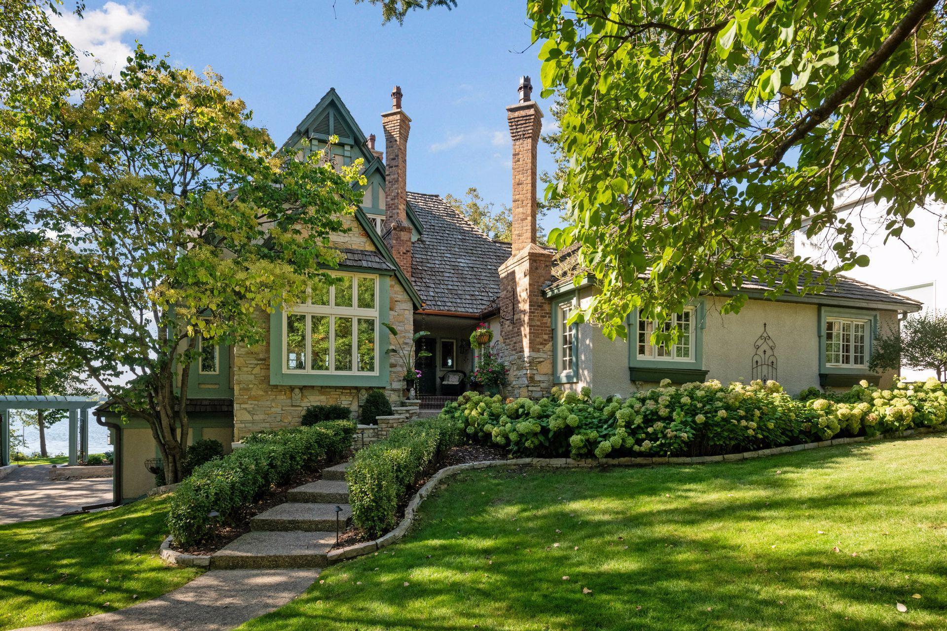 Beautiful landscaping and great front lown