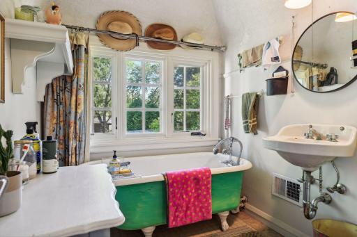 2nd floor "attic" ensuite bath