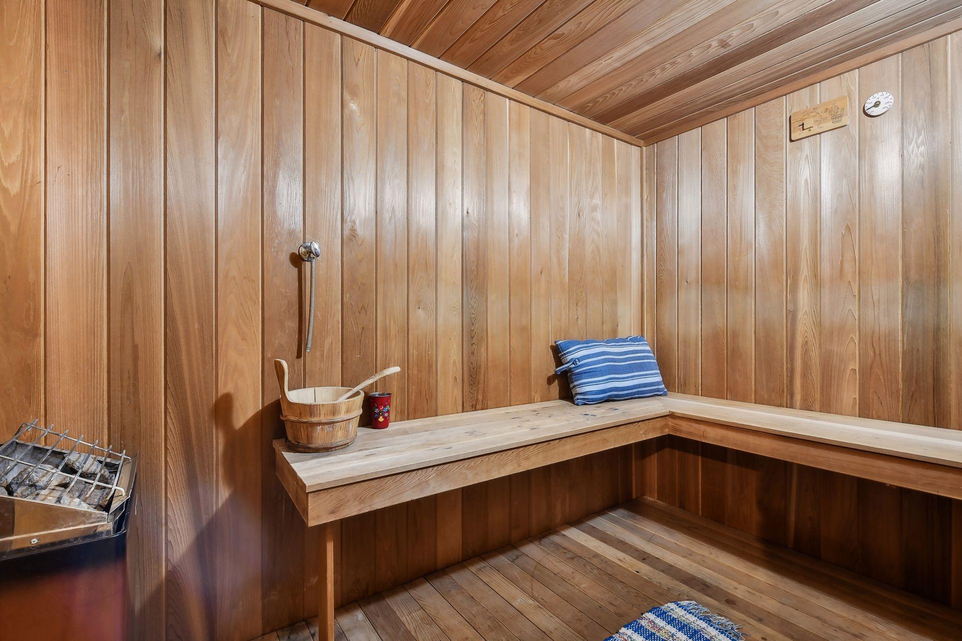 Cedar sauna