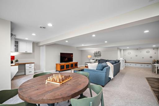 6225 Creek Valley Road, Minneapolis, MN 55439