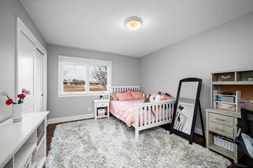 6225 Creek Valley Road, Minneapolis, MN 55439