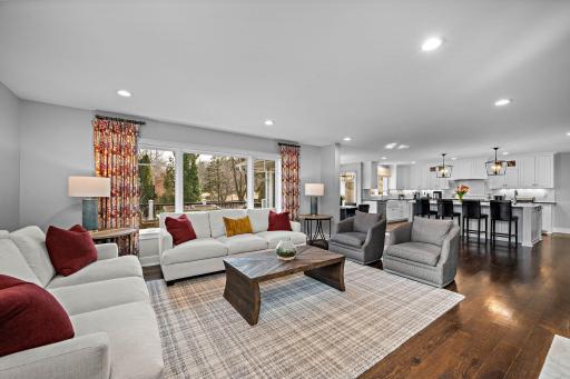 6225 Creek Valley Road, Minneapolis, MN 55439