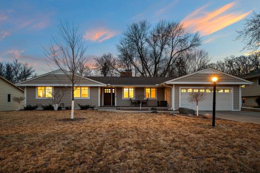 6225 Creek Valley Road, Minneapolis, MN 55439