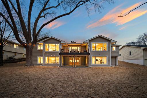 6225 Creek Valley Road, Minneapolis, MN 55439